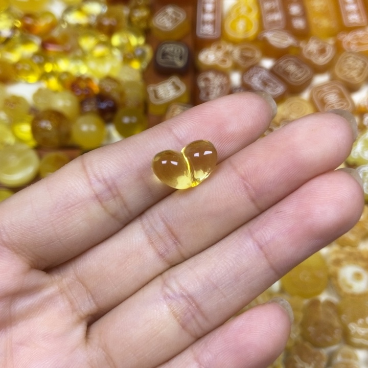 吊坠橄榄核小屁桃128