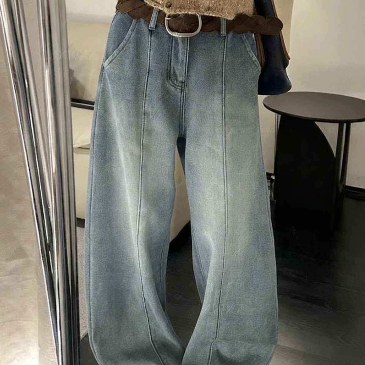 25961加绒加厚高腰弯刀牛仔裤女秋冬显瘦宽松保暖