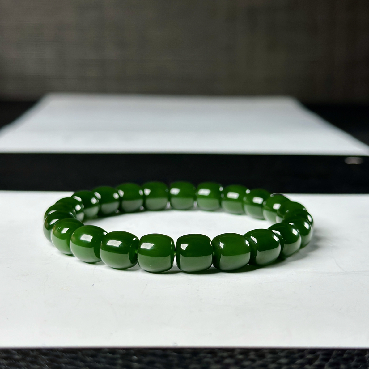 【俄料】和田玉碧玉老坑料菠菜绿直切老型串手串珠径约 8.5×9mm