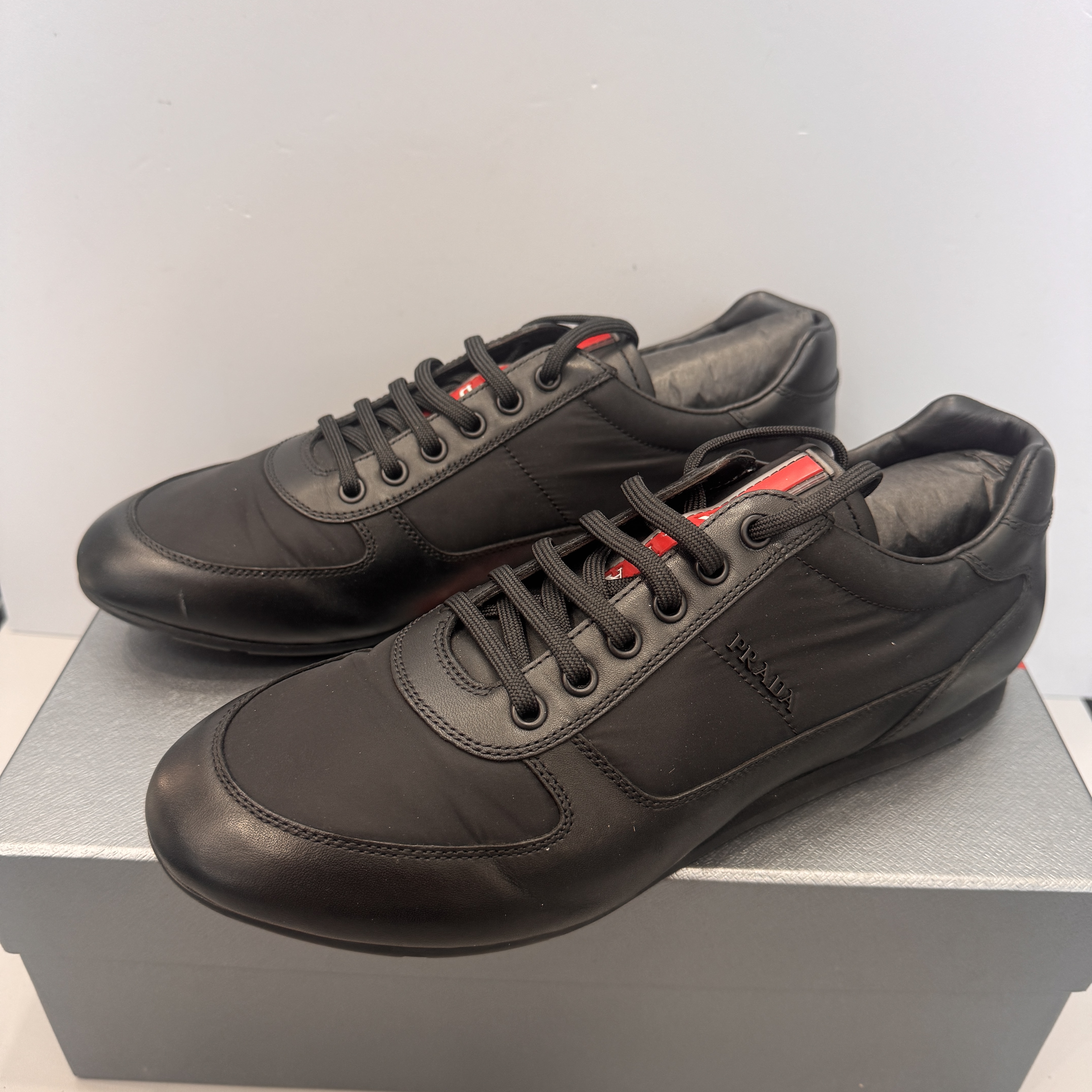 99新 Prada/普拉达 43码 280 低帮 休闲鞋/几乎全新 全套