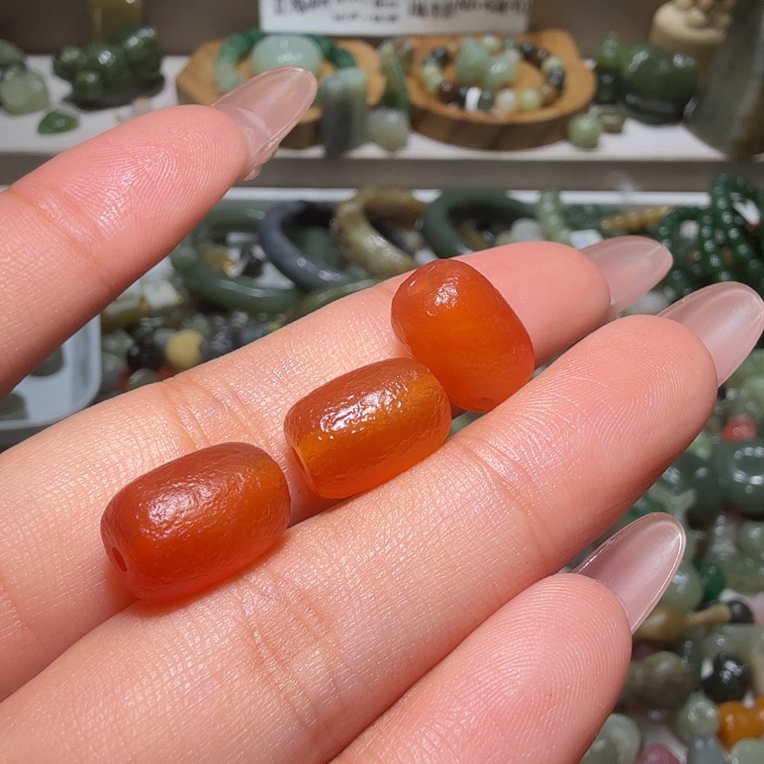 和田玉未镶嵌珠宝奇石