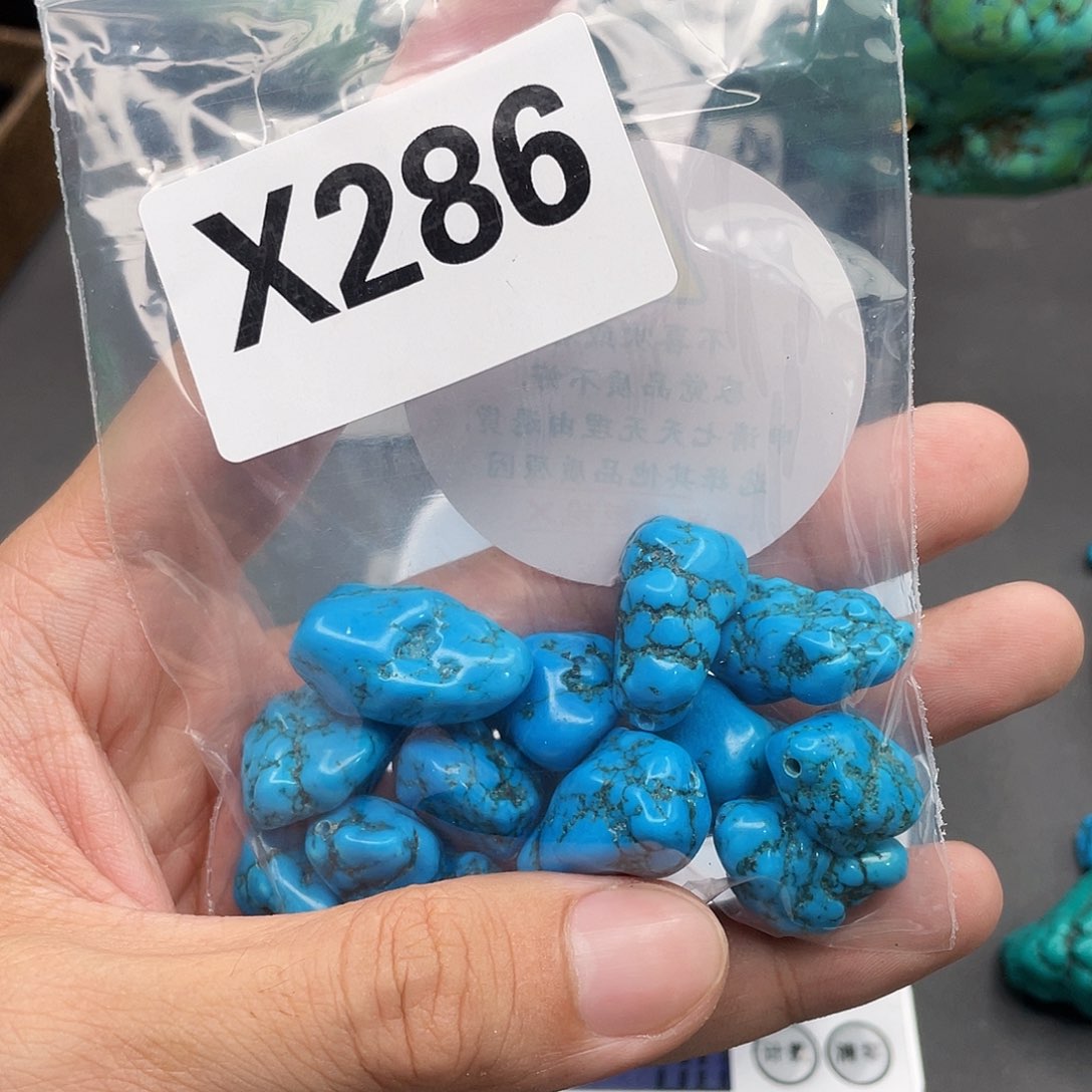 湖北十堰原矿绿小松