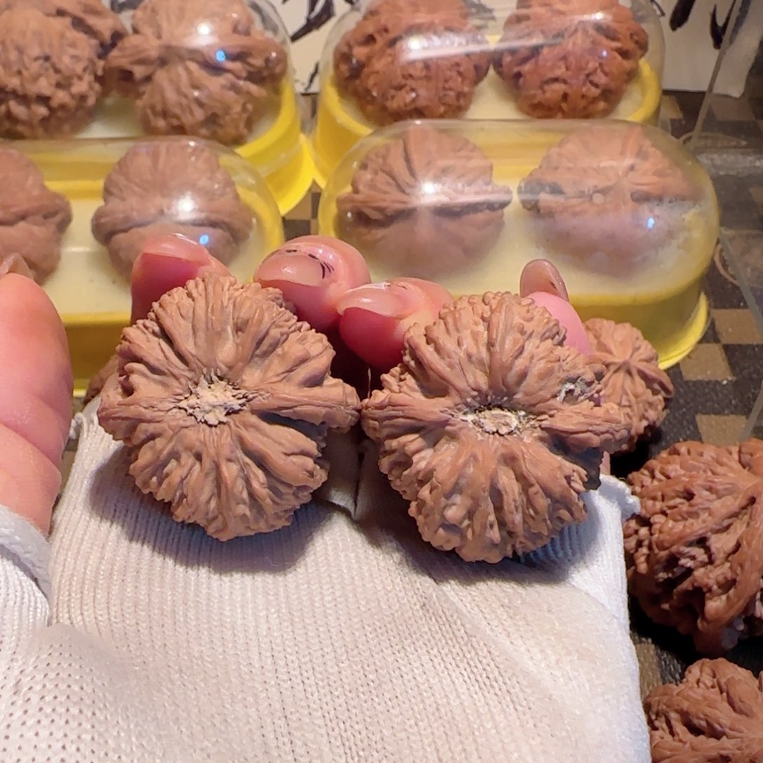 F****桃核吊坠34全品塔尖