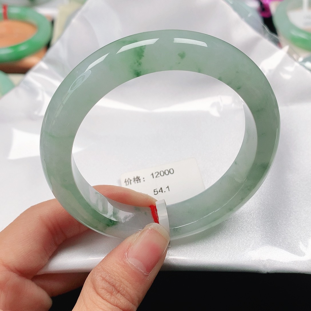 翡翠手镯未镶嵌天然翡翠手镯55