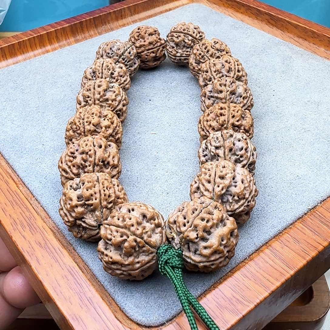 金刚菩提手串安娜粗筋梅花