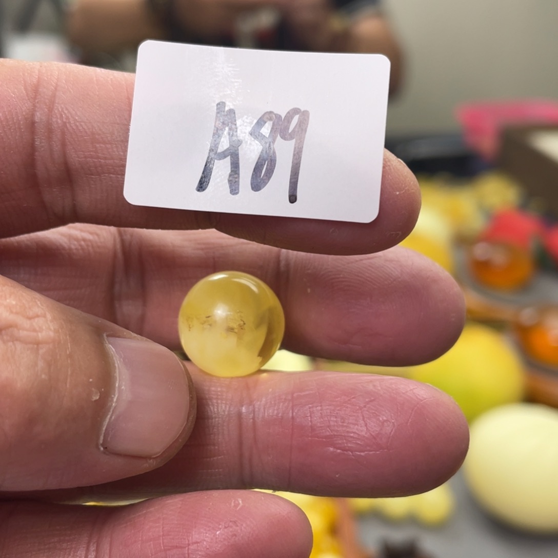 手链琥珀未镶嵌多样性发，发其中一件