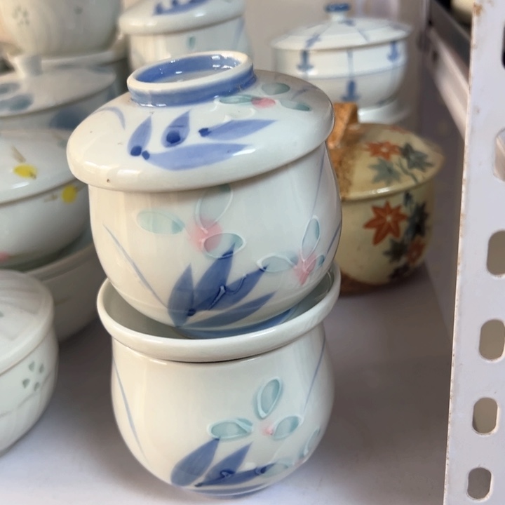 盖碗瓷器直播放漏中