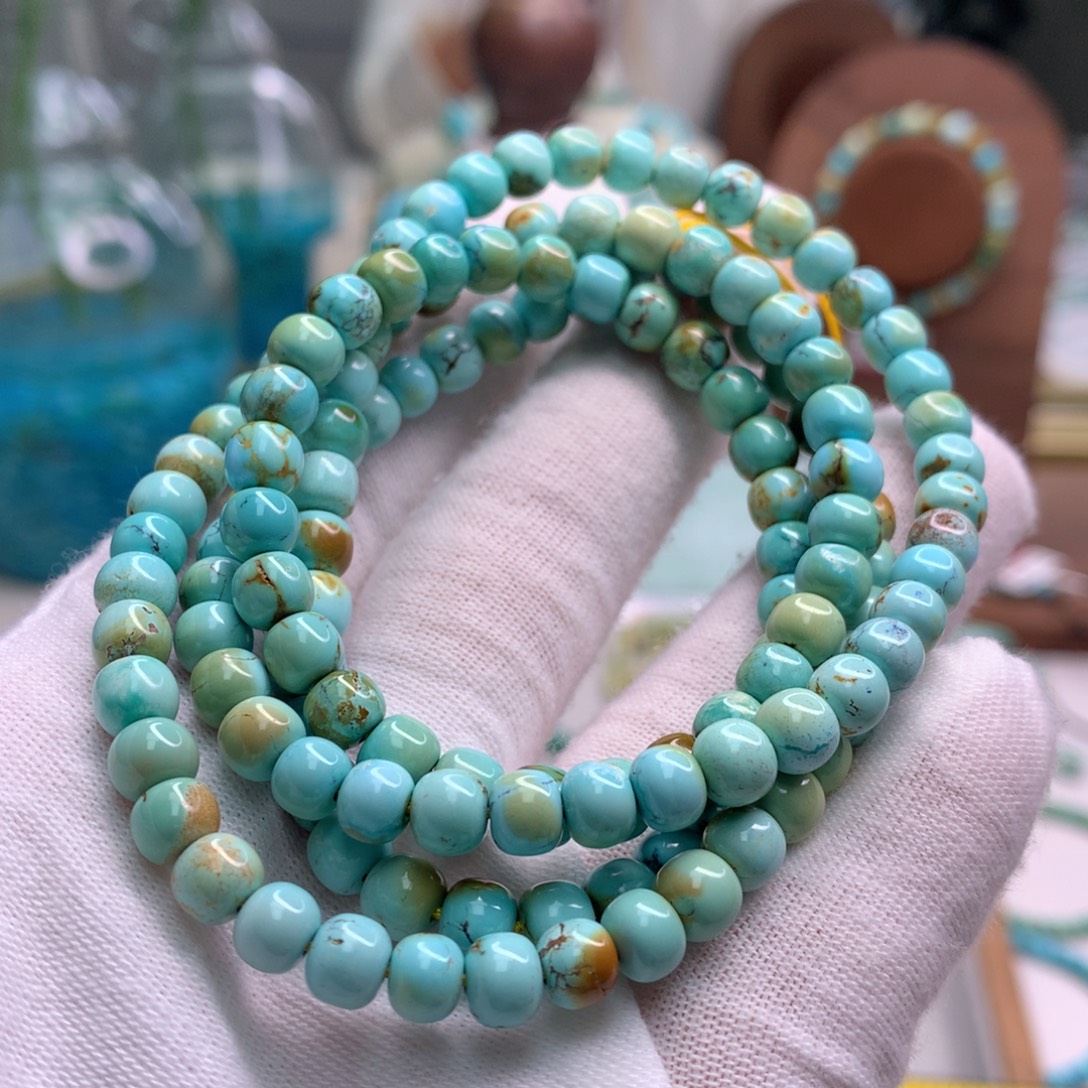 绿松石未镶嵌饰品