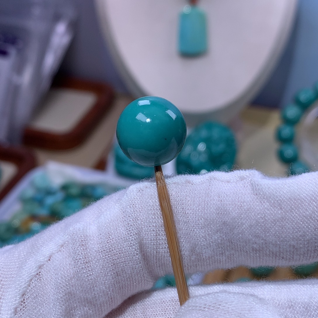 绿松石未镶嵌珠宝奇石73