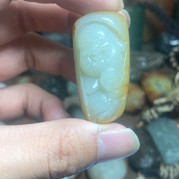 和田玉颈饰未镶嵌