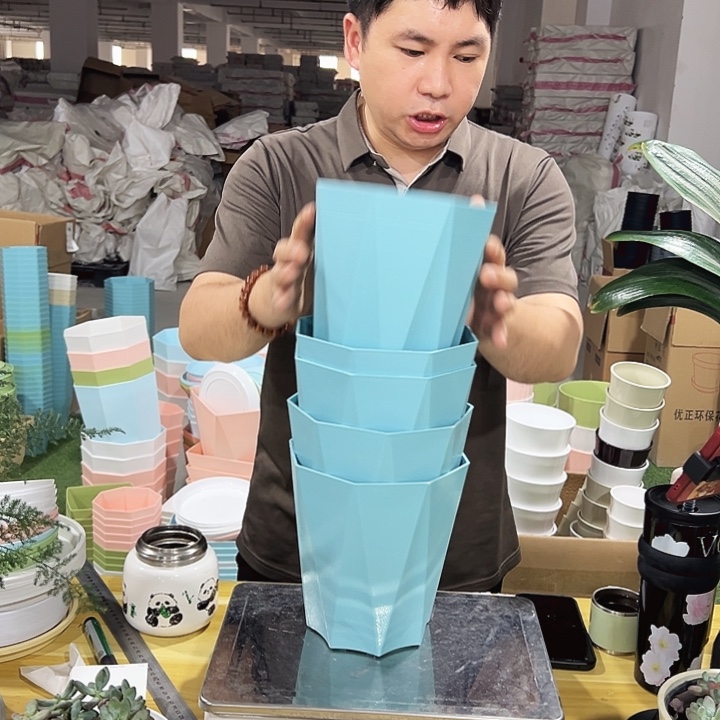 FCC170口17高19蓝色6个无托