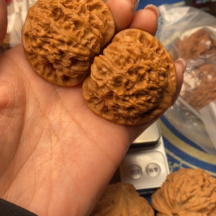 风***华吊坠桃核官帽核桃
