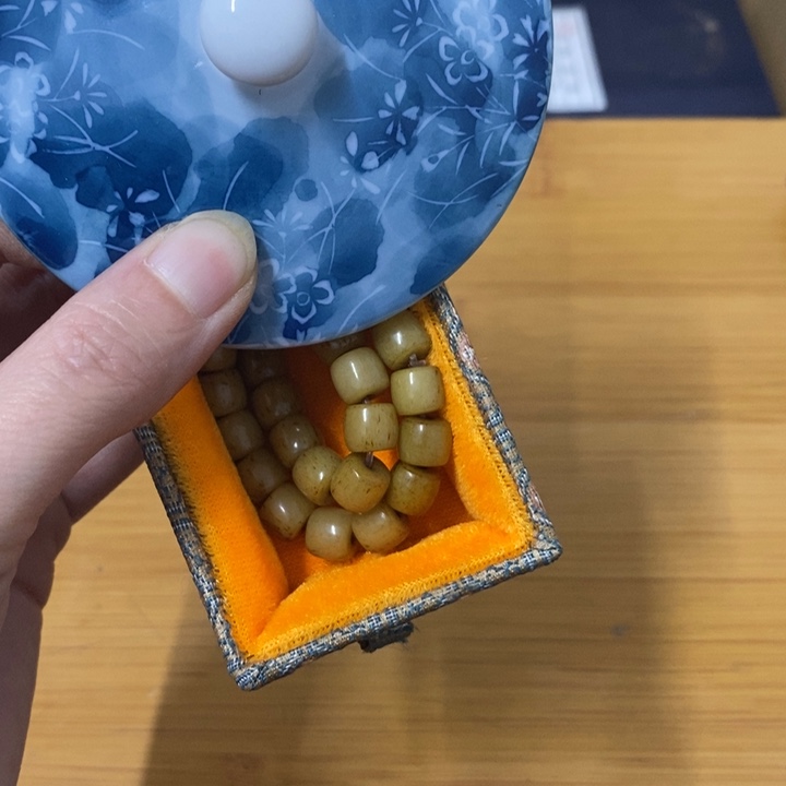摆件哈中古工艺品树脂