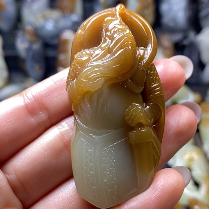 和田玉未镶嵌挂件