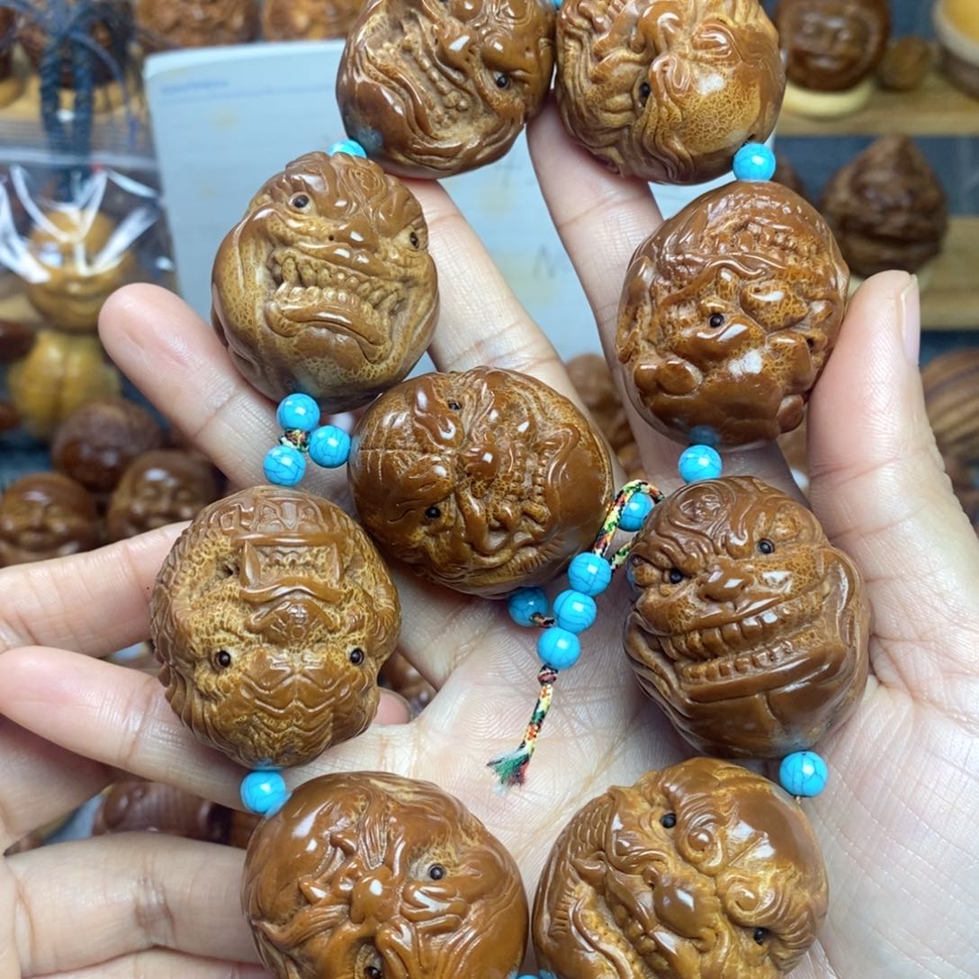 【闪购商品】其他橄榄核明*哥福利手持