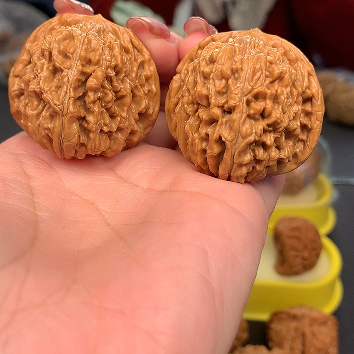 文玩核桃吊坠40四座楼