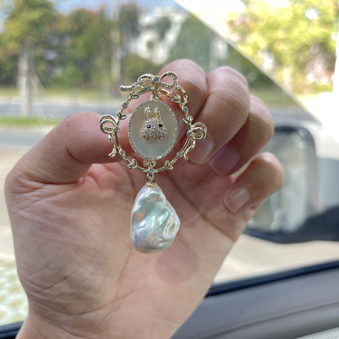 大兔子巴洛克真珍珠胸针时尚贵气胸饰