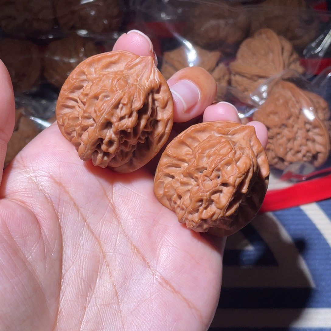 文玩核桃吊坠全品白蛇骨36