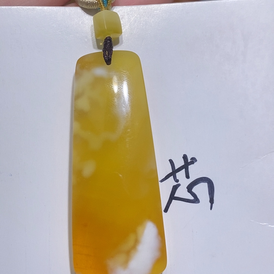 定制琥珀未镶嵌蜜蜡