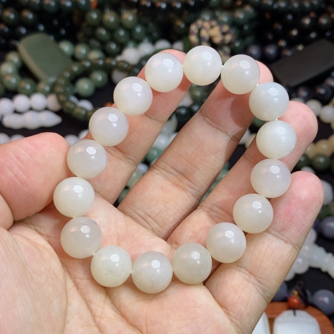 和田玉手串未镶嵌