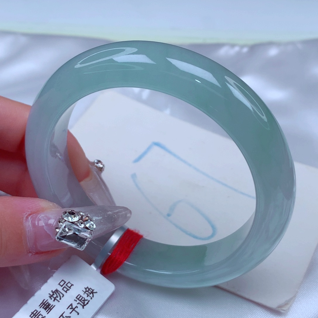 翡翠手镯未镶嵌天然缅甸翡翠A货手镯