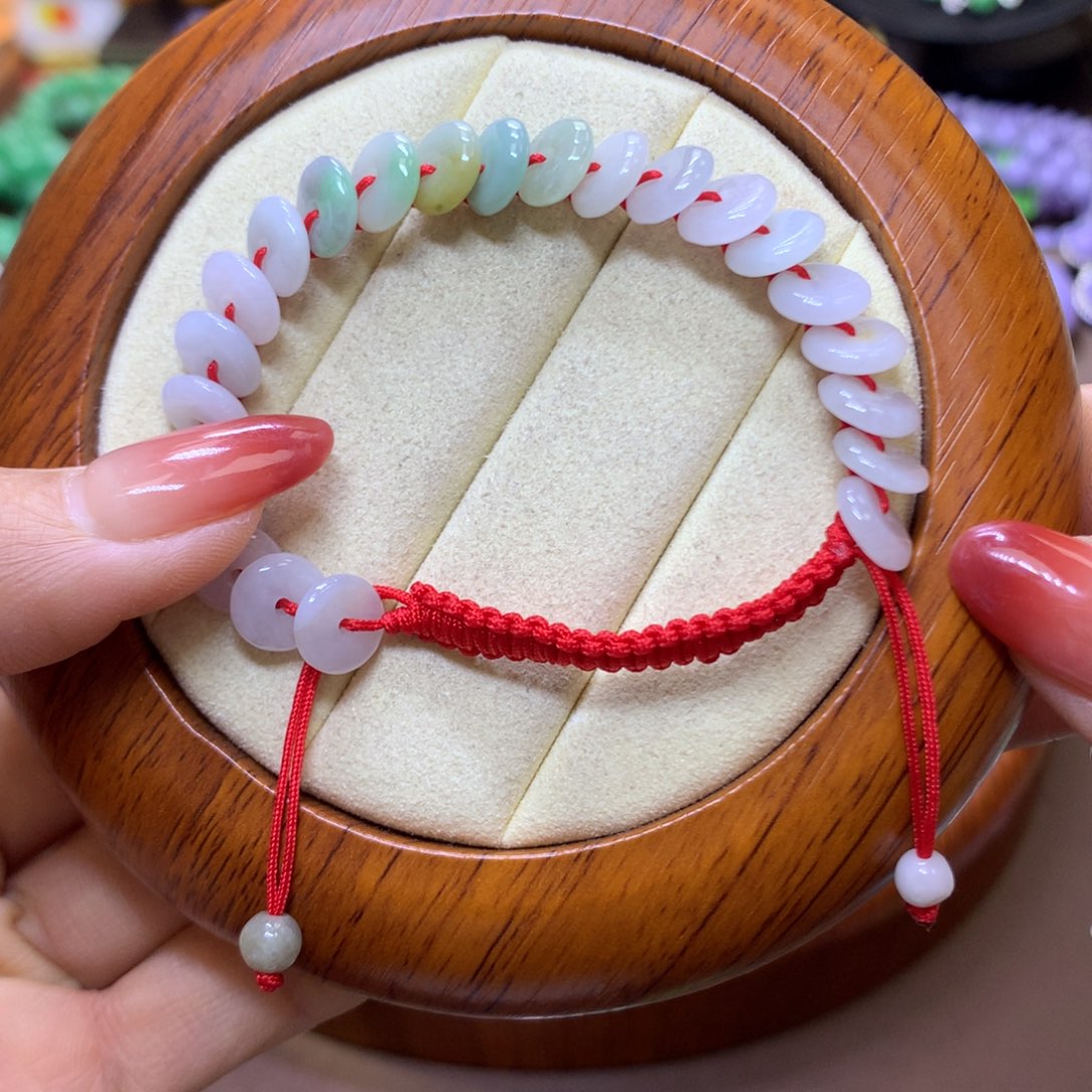 【闪购商品】翡翠颈饰未镶嵌翡翠