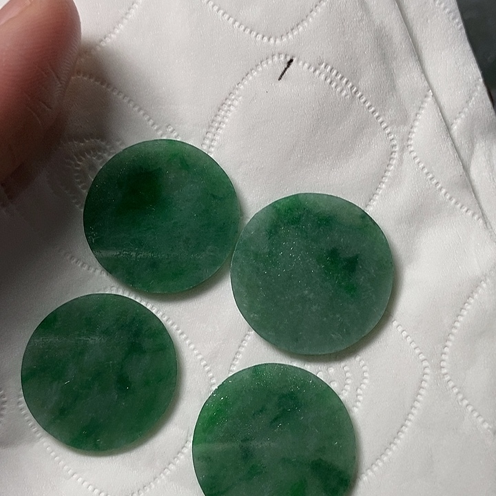 福***宝定制翡翠未镶嵌butui