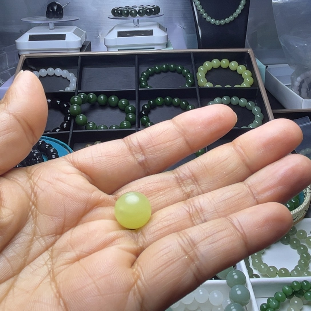 -***-和田玉未镶嵌珠宝半成品