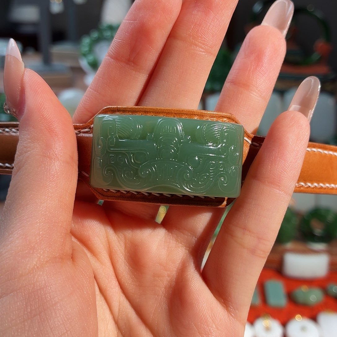 柠****和田玉未镶嵌手链T