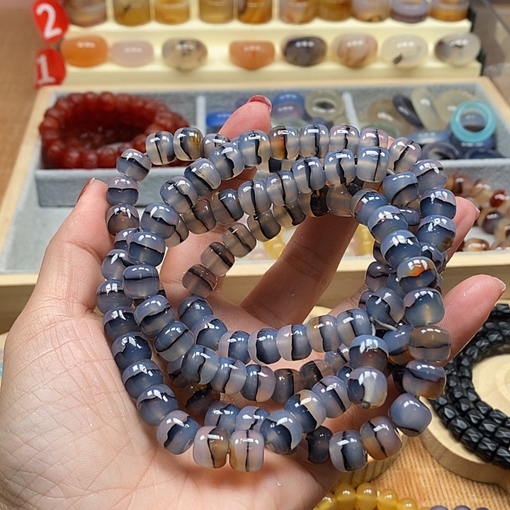 一***花玛瑙/玉髓未镶嵌戒指