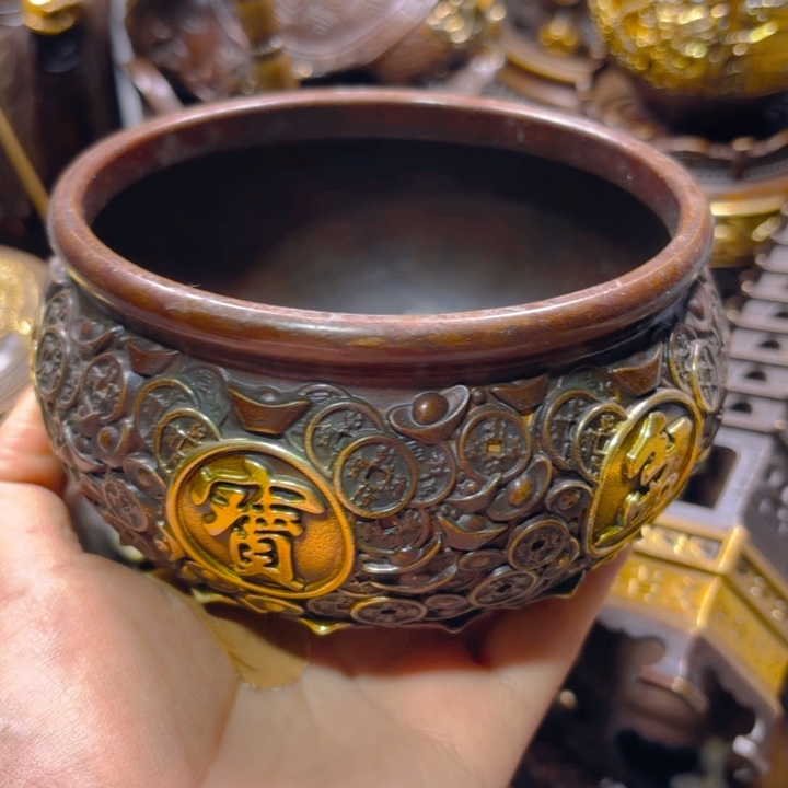 铜器摆件收收藏藏