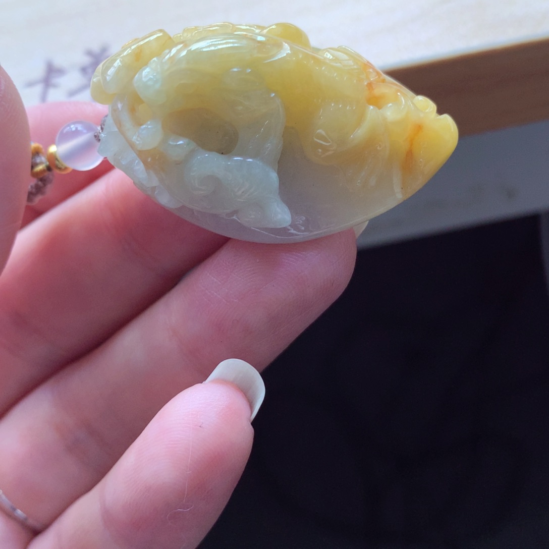 翡翠颈饰未镶嵌吊坠