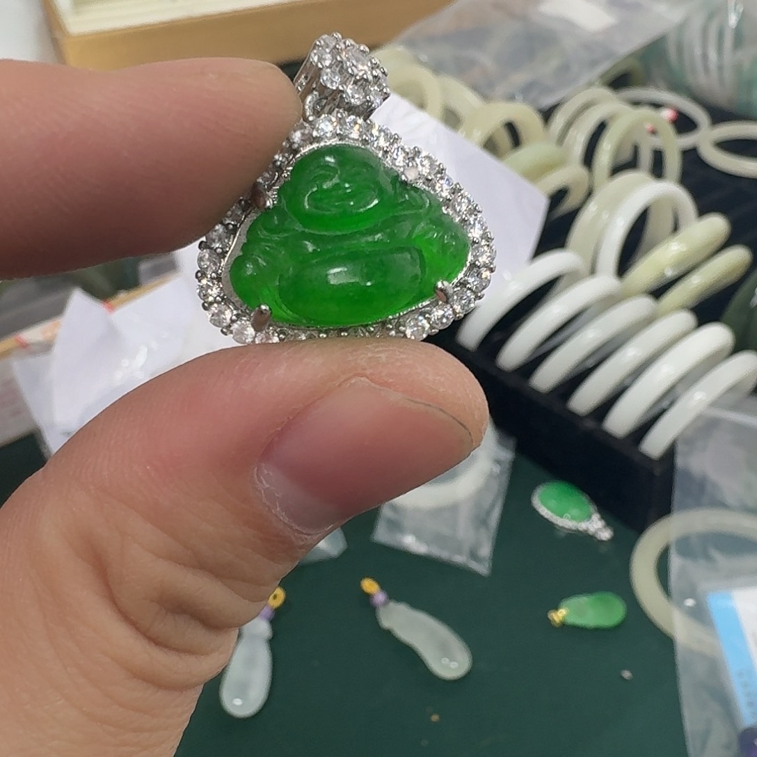 翡翠颈饰未镶嵌42号吊坠