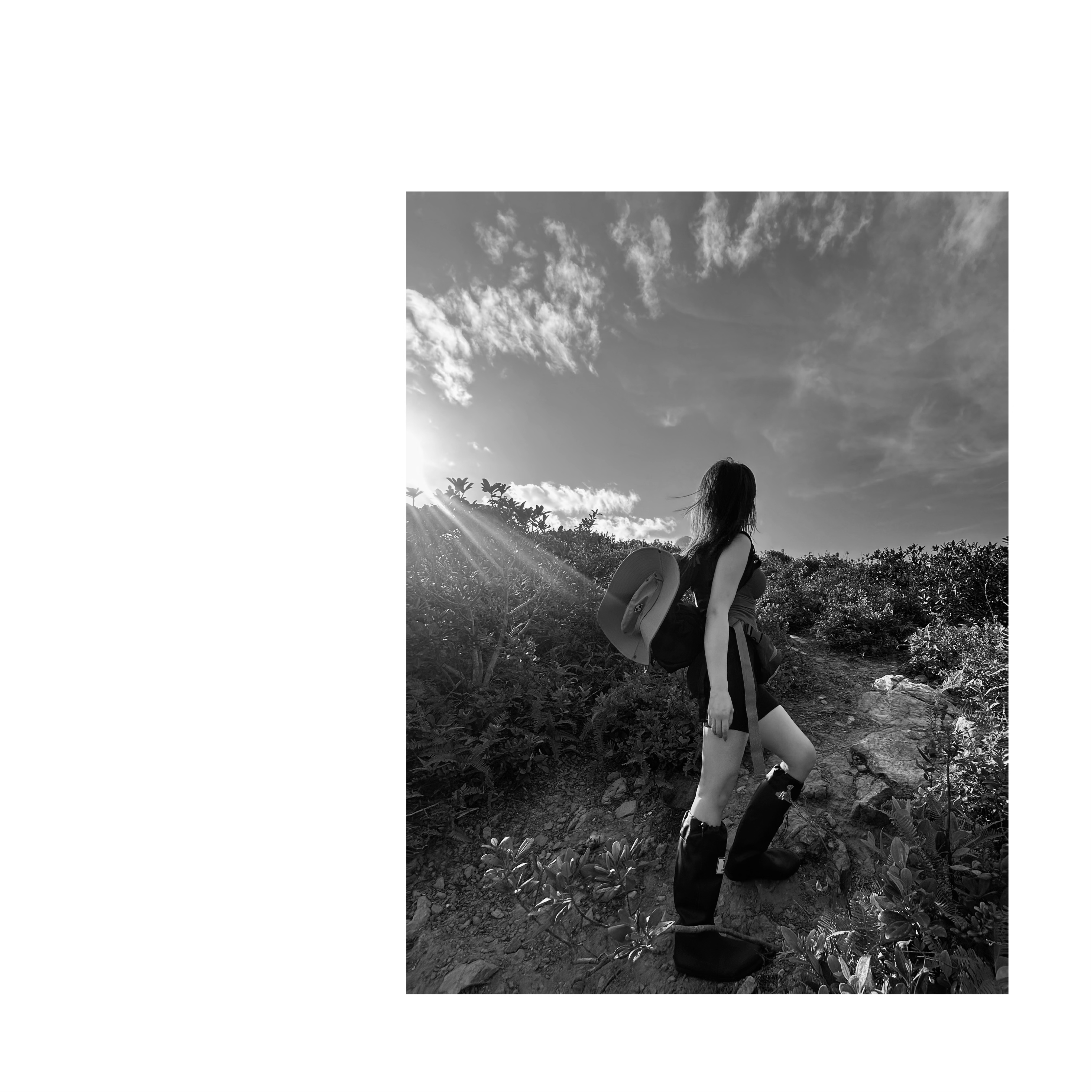 【阿勒泰】 WEILA CUSTOM 小众設計師美學 三防滑雪羽绒服外套-9339