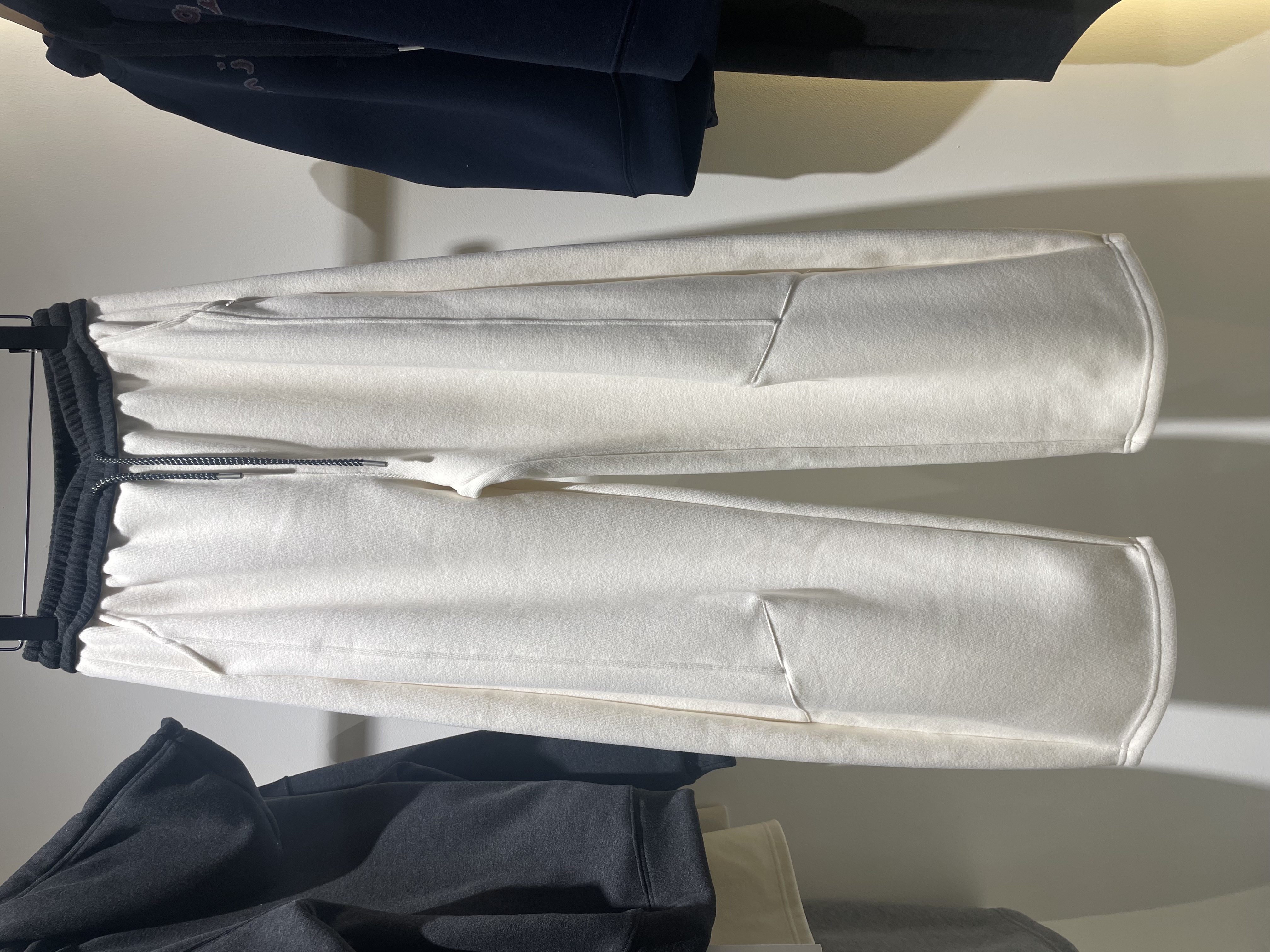 2025秋冬新款弯刀裤微弹中腰直筒裤长裤休闲裤潮流加绒卫裤女7002