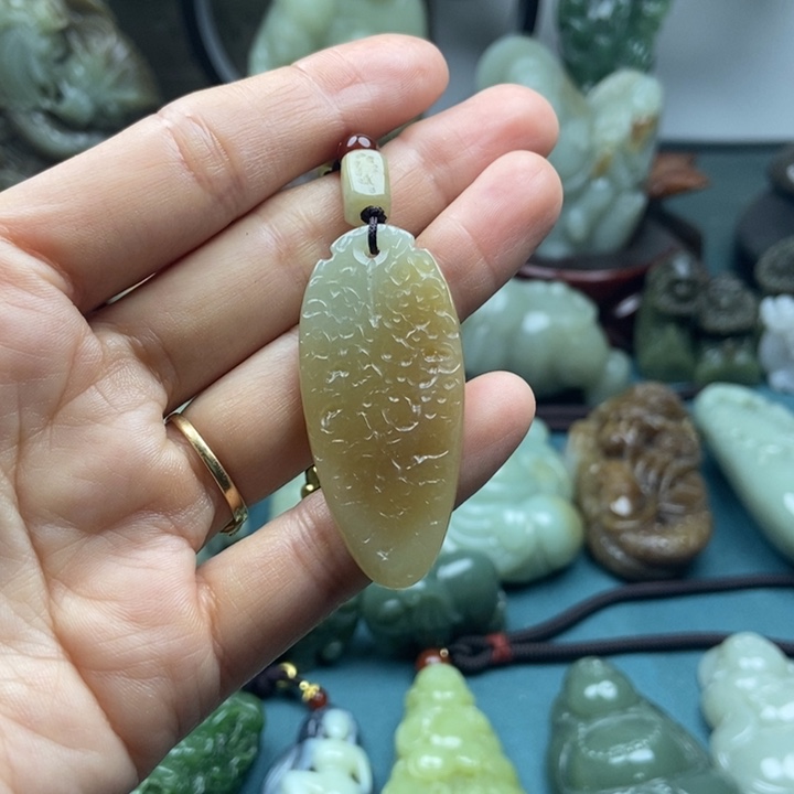 和田玉挂件未镶嵌