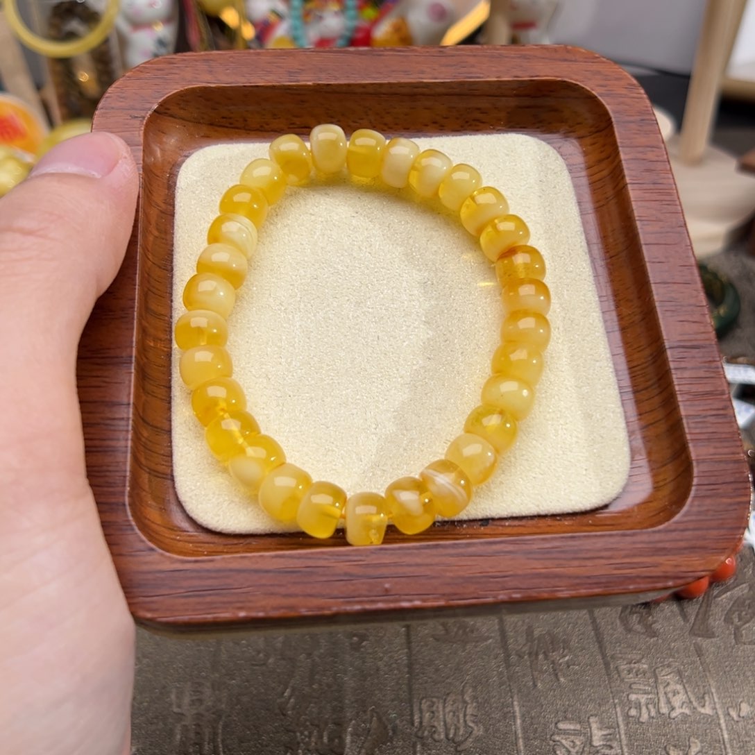 琥珀裸石未镶嵌琥珀裸石未镶嵌176