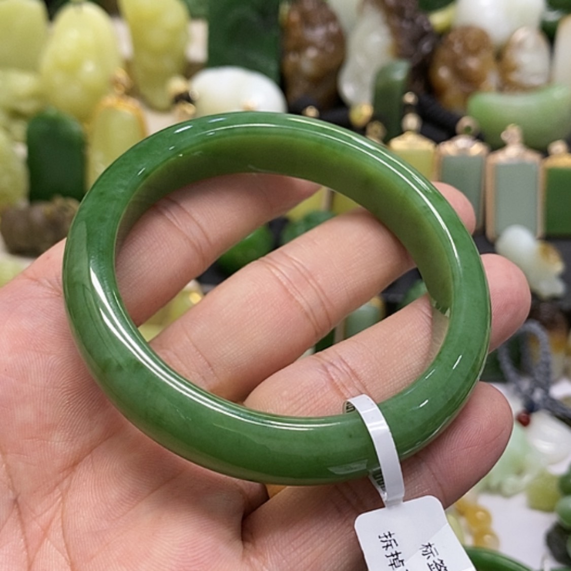 【闪购商品】未镶嵌手链和田玉夭*