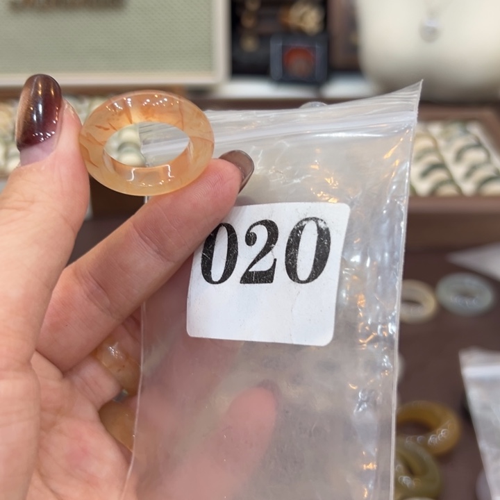 玛瑙/玉髓合金戒指20港18