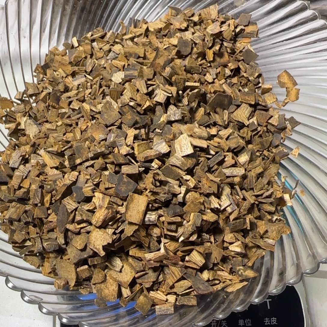 芊***翊沉香沉香碎屑陆河老料102克