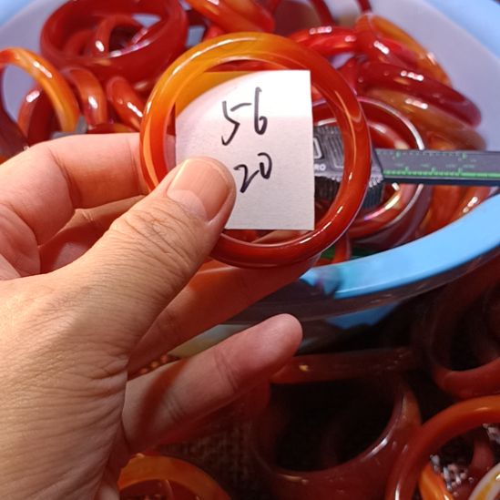 玛瑙/玉髓未镶嵌手镯