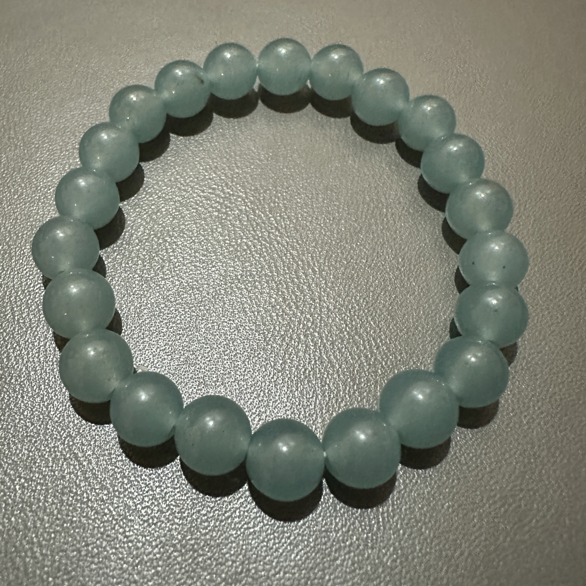 石英岩玉蓝色手串卡7左右22颗珠子