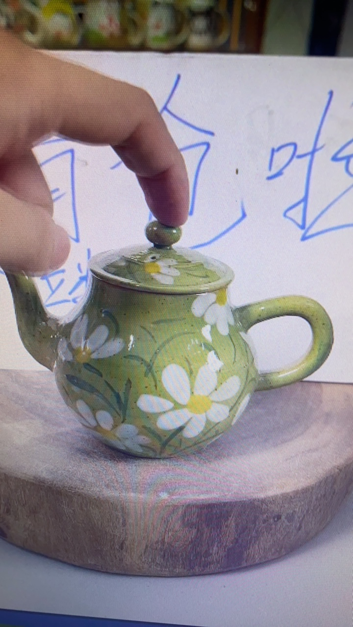 手绘高温釉下彩陶瓷