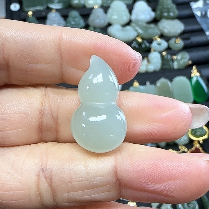 和田玉吊坠(不含链)未镶嵌