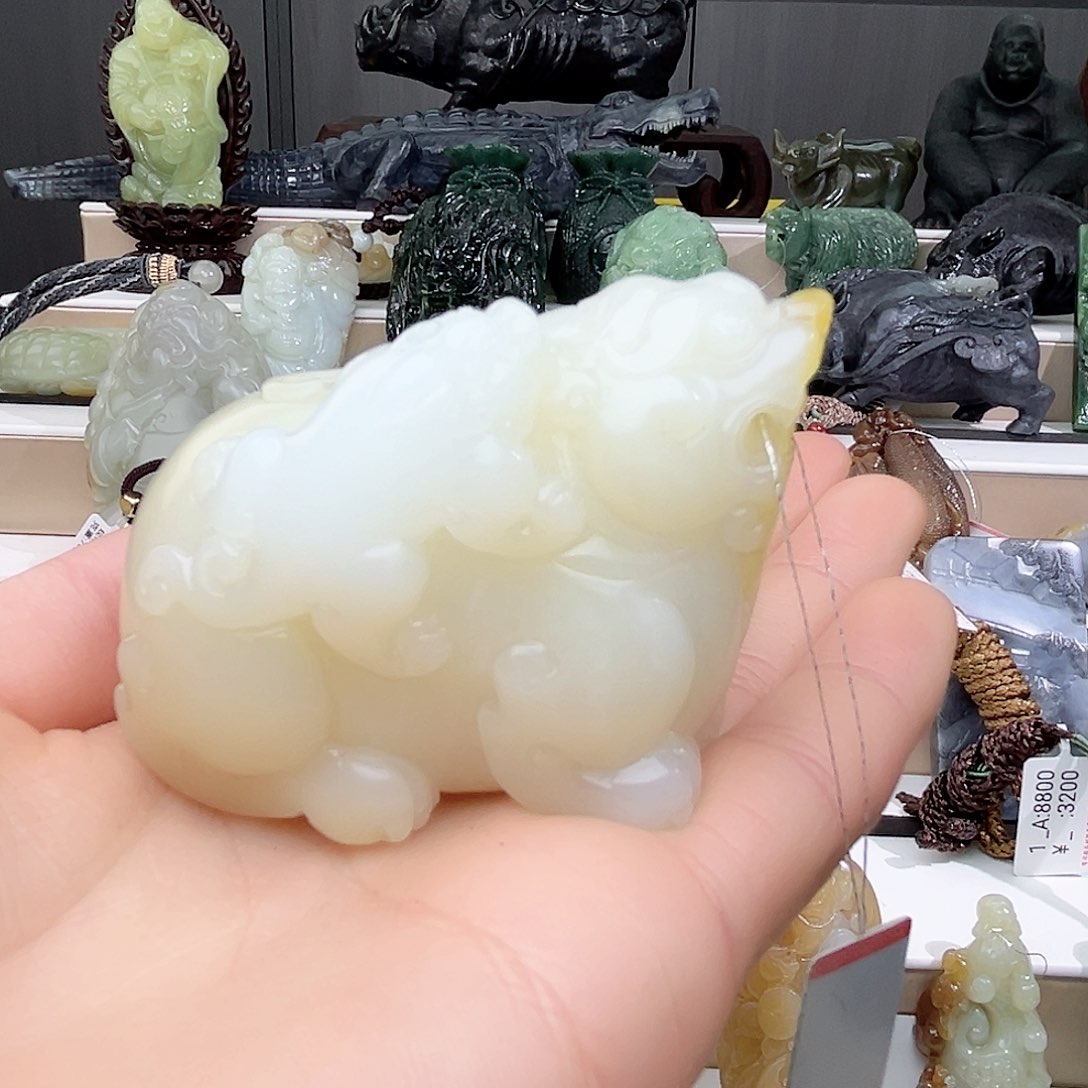 和田玉挂件未镶嵌