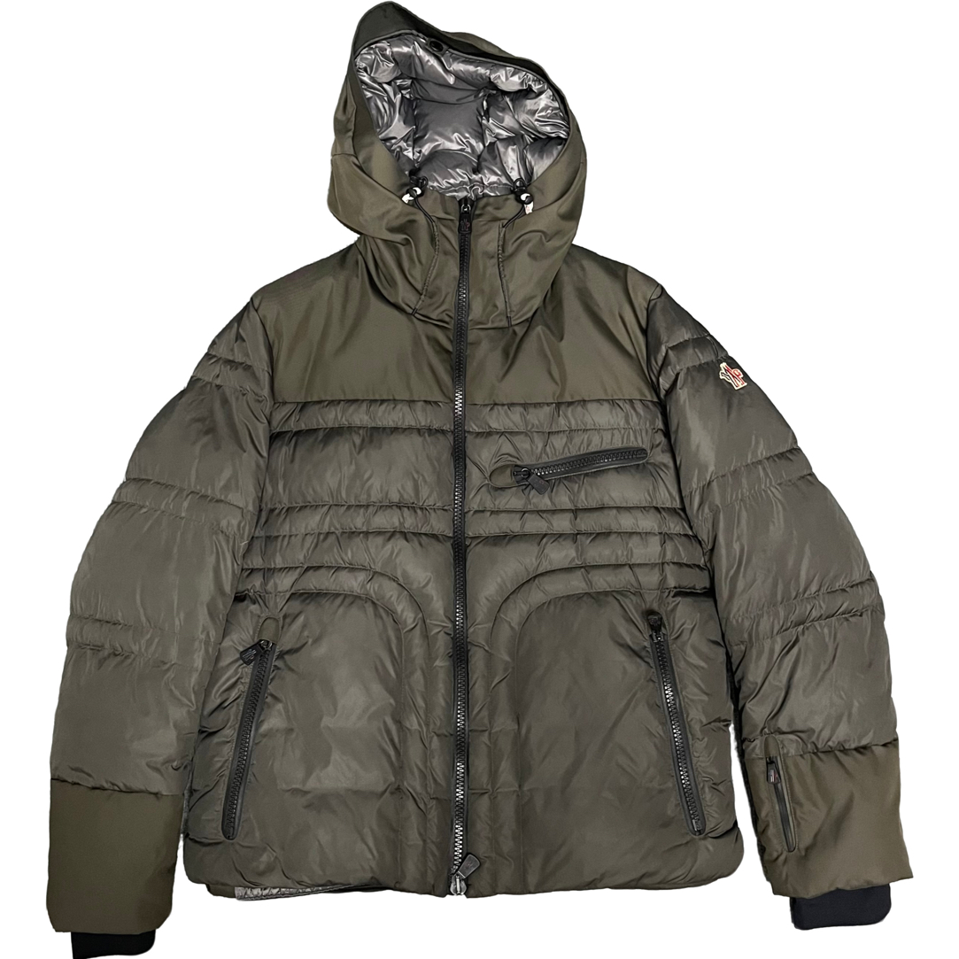 99新 MONCLER 灰绿色羽绒服/尺码3