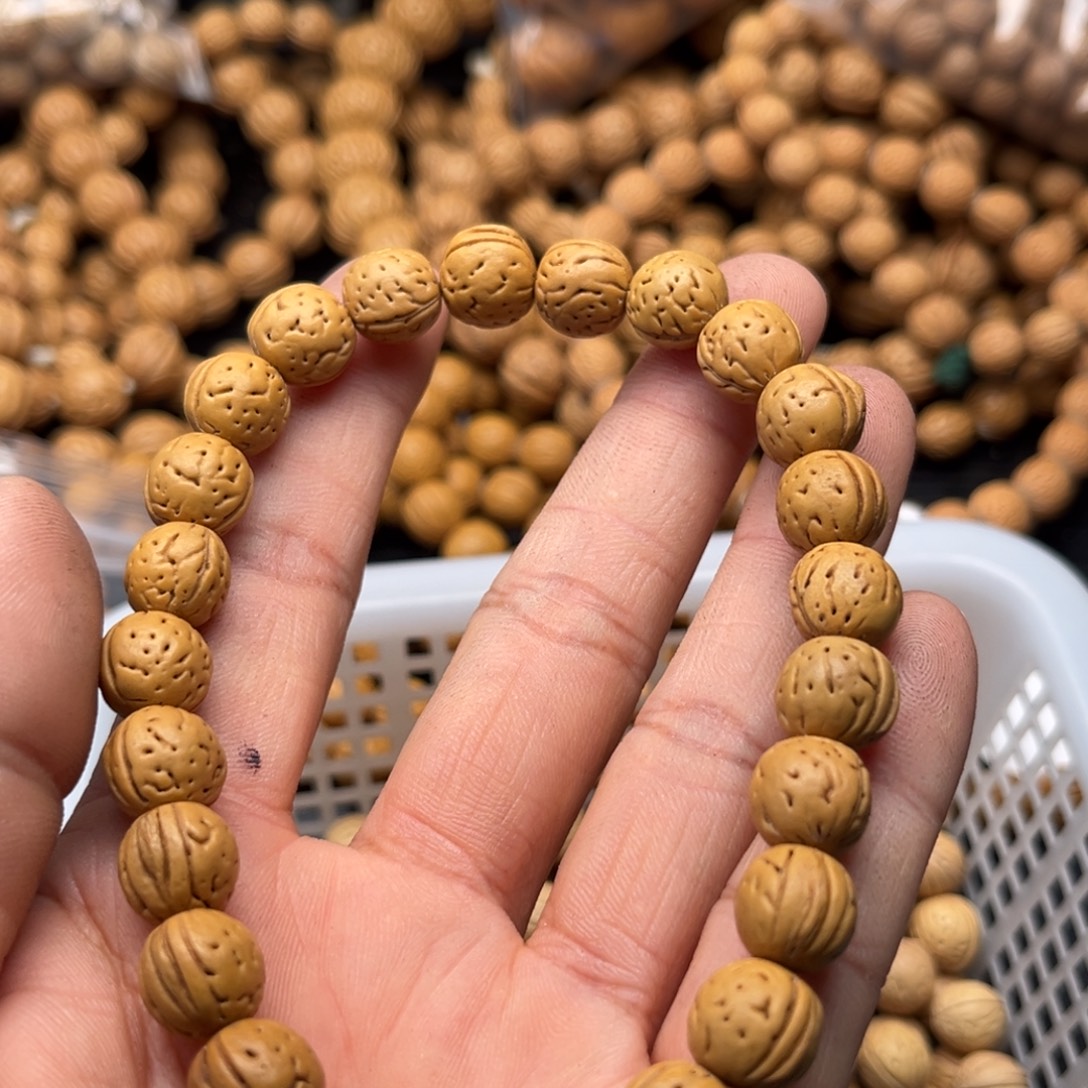 大***灯文玩核桃手串小桃核散籽批发