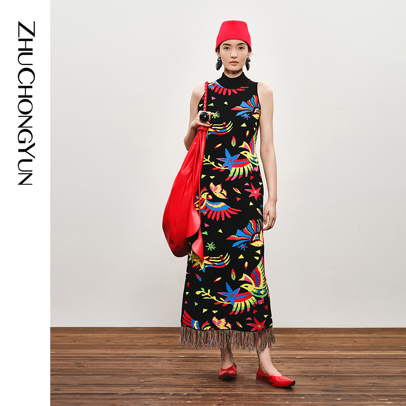【蝶光凤羽】ZHUCHONGYUN2024秋新款原创花稿新中式针织连衣裙