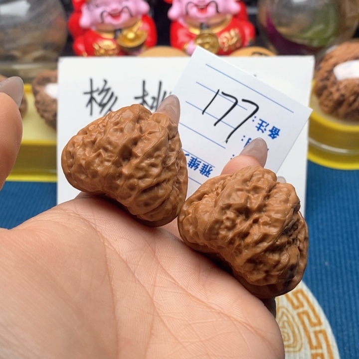 文玩核桃把件177号41蛤蟆头