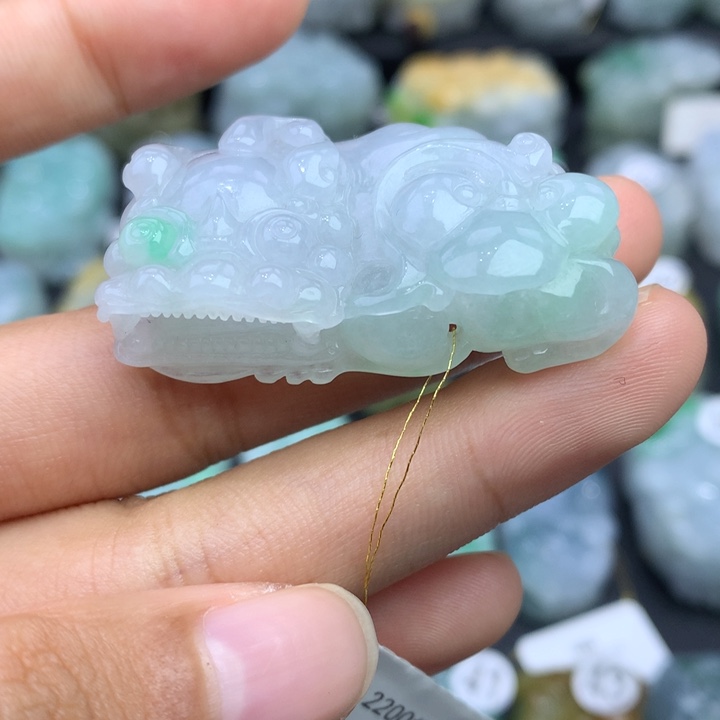 翡翠颈饰未镶嵌天然缅甸翡翠